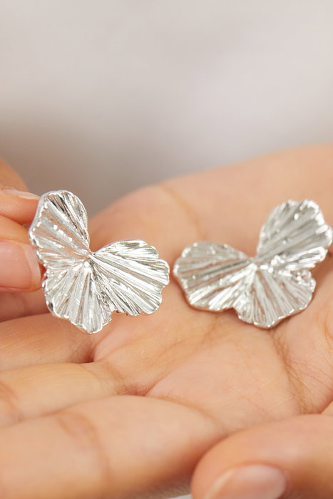 Heliophilia Silver Pendientes de Metal Plateados